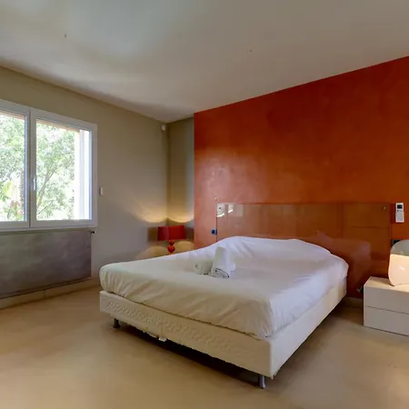 114- Harmonia, 4chambres, Piscine, Clim נים